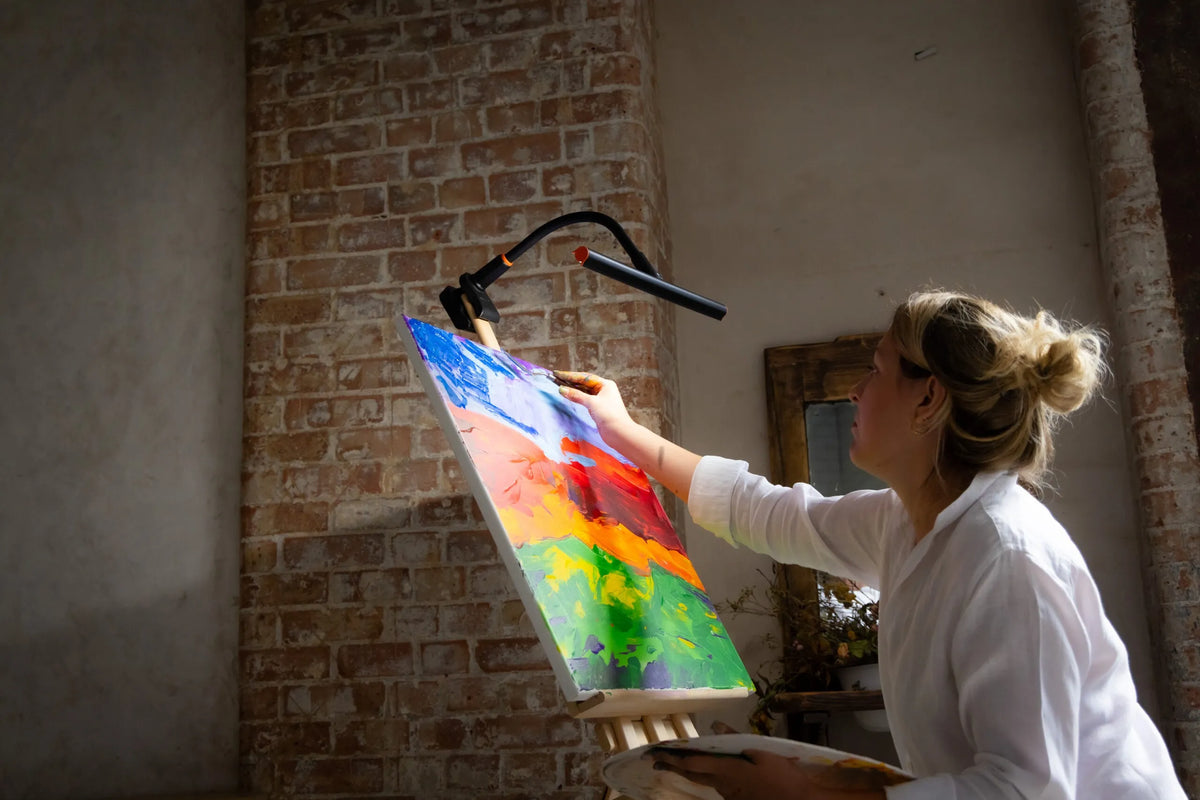 DAYLIGHT Rechargable Easel Go Lamp