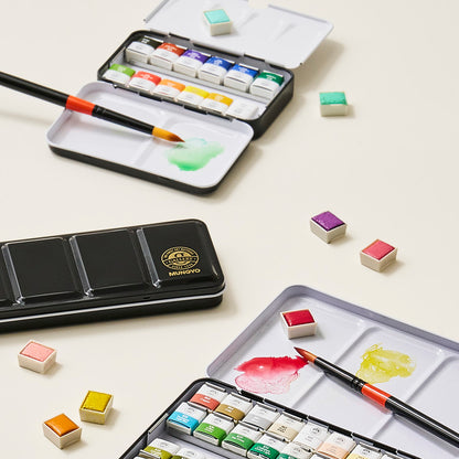 MUNGYO Professional Watercolour Pan Set